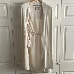 Anthropologie Saturday/Sunday Avasa Duster Vest White Sz. Small